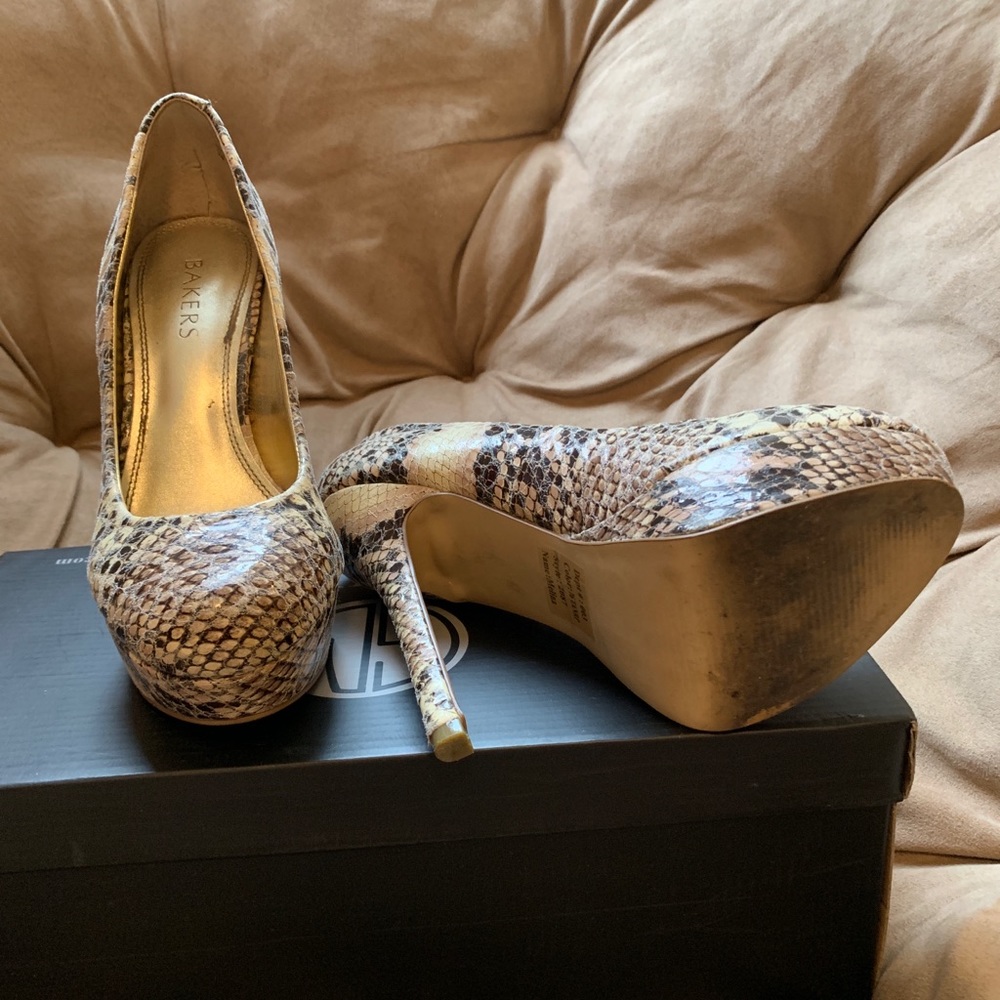 Python Platform Heels Size 7 Worn 2x - image 3
